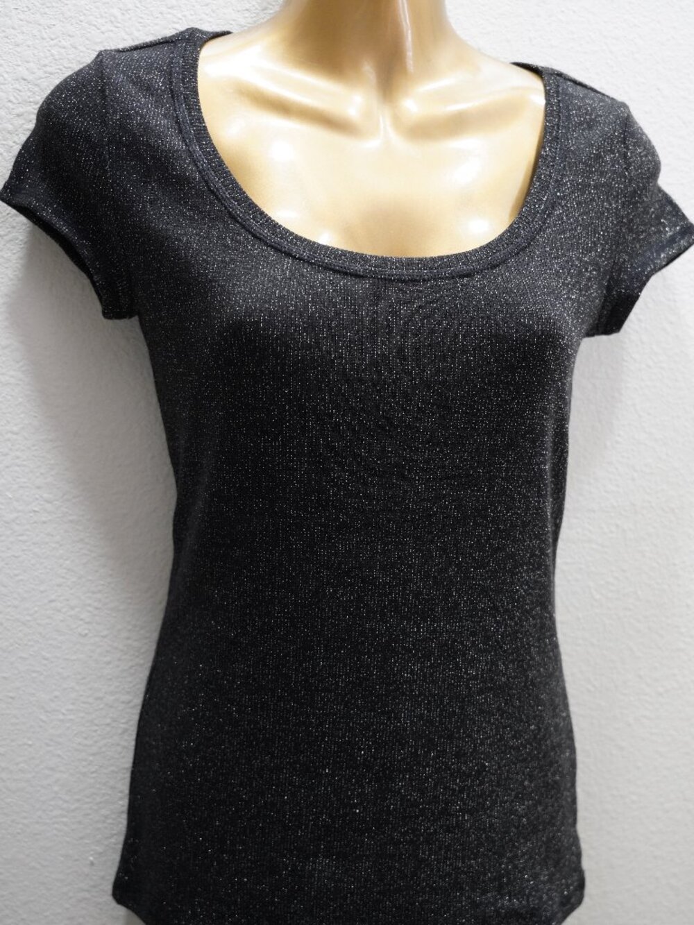 White House Black Market Metallic Top size XS